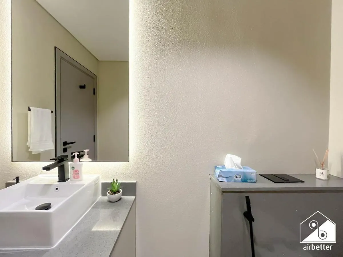 Mag 980 - Airy One Bedroom In Meydan Dubai
