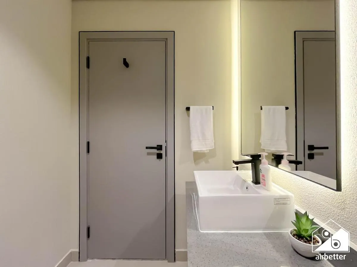 Mag 980 - Airy One Bedroom In Meydan Dubai Lägenhet